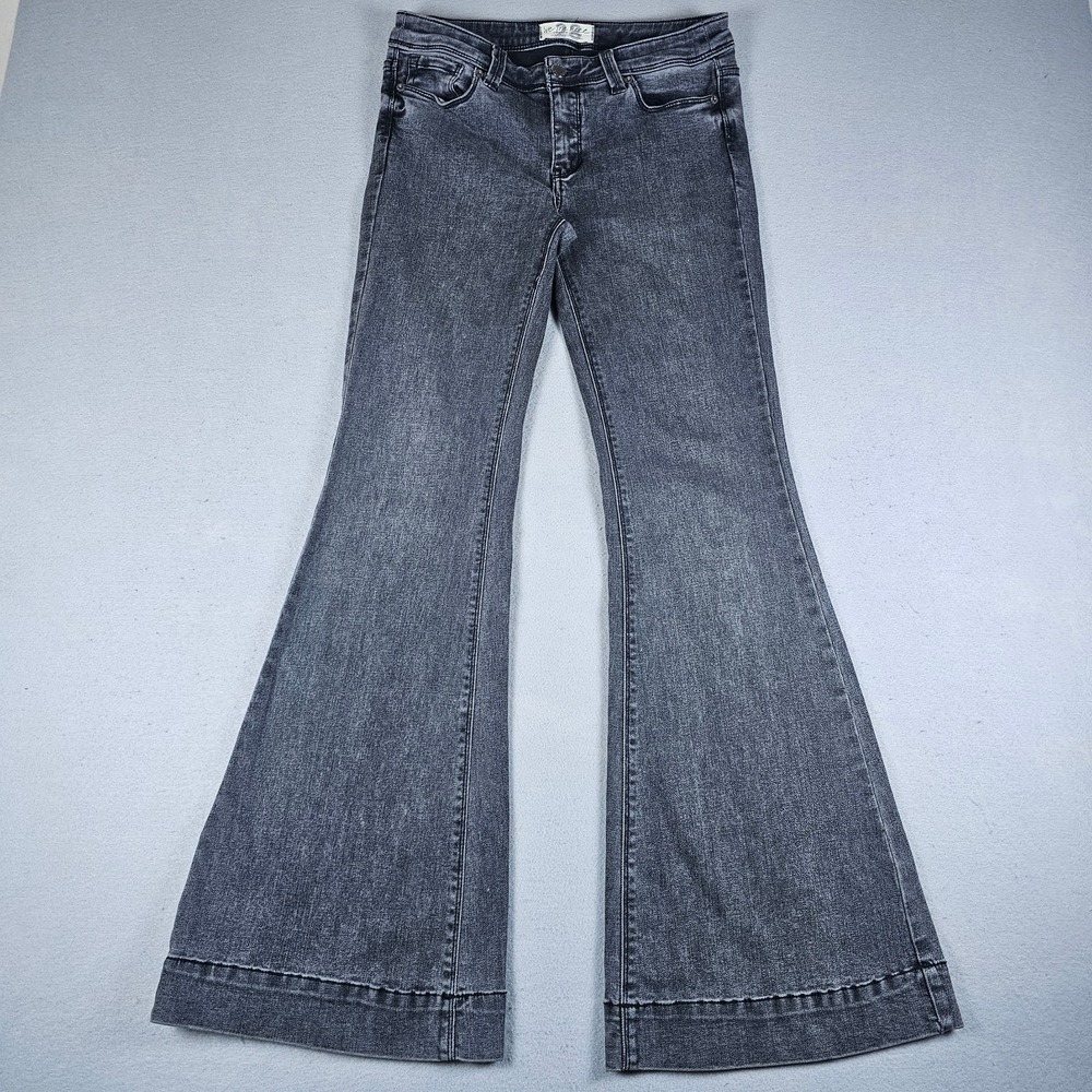 We The Free People Low Rise Flare Jeans Womens 28 Gray Denim Stonewash Wide Leg